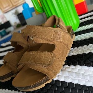 Baby sandals